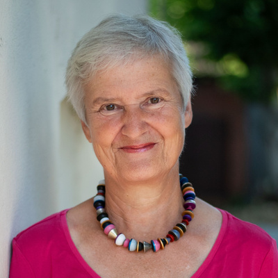 Dr. Andrea Schrimm-Heins Andrea-Schrimm-Heins