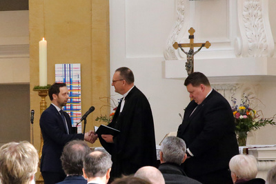 Amtseinführung von Oberkirchenrat Sebastian Groß (lins)