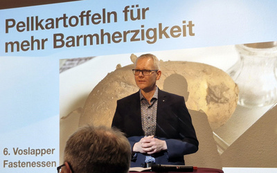 Der CDU-Landtagsabgeordnete Björn Thümler stellte die Bedeutung der Barmherzigkeit in den Mittelpunkt seiner Festrede.