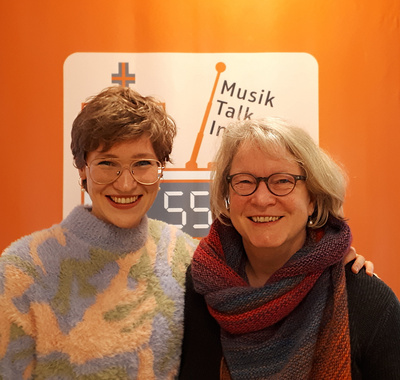 Deborah Siemermann und Andrea Burfeind bei KR55