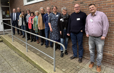 Der neu gewählte Kreiskirchenrat mit den Synodalen (von links) Muther, Buss, Keese, Brandt, Benavidez, Pieper, Suhr, Ahrens, Feuerhake, Henken, Krauel, Götze.