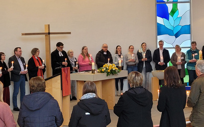 Berufung der neuen Kreissynodalen durch Kreispfarrerin Martina Wittkowski in der Visbeker Kirche.