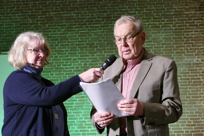 Pastor i.R. Günther von Bötticher hatte die Geschichte der Versöhnungskirche in einem Gedicht zusammengefasst.