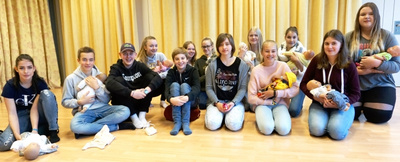 Teilnehmer des Babysitter-Trainings in der EFB Friesland-Wilhelmshaven
