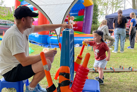 Beim Sommerfest gab es viele Aktionen für junge Familien. 