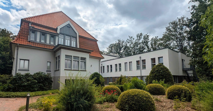 Zu sehen ist die Fachklinik Oldenburger Land gGmbH, Standort Neerstedt
