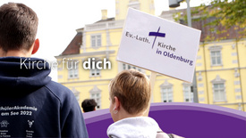 Screenshot aus dem Film der oldenburgischen Kirche.